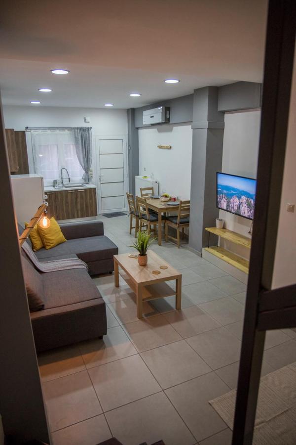 TríkalaBillys Houseアパートメント エクステリア 写真